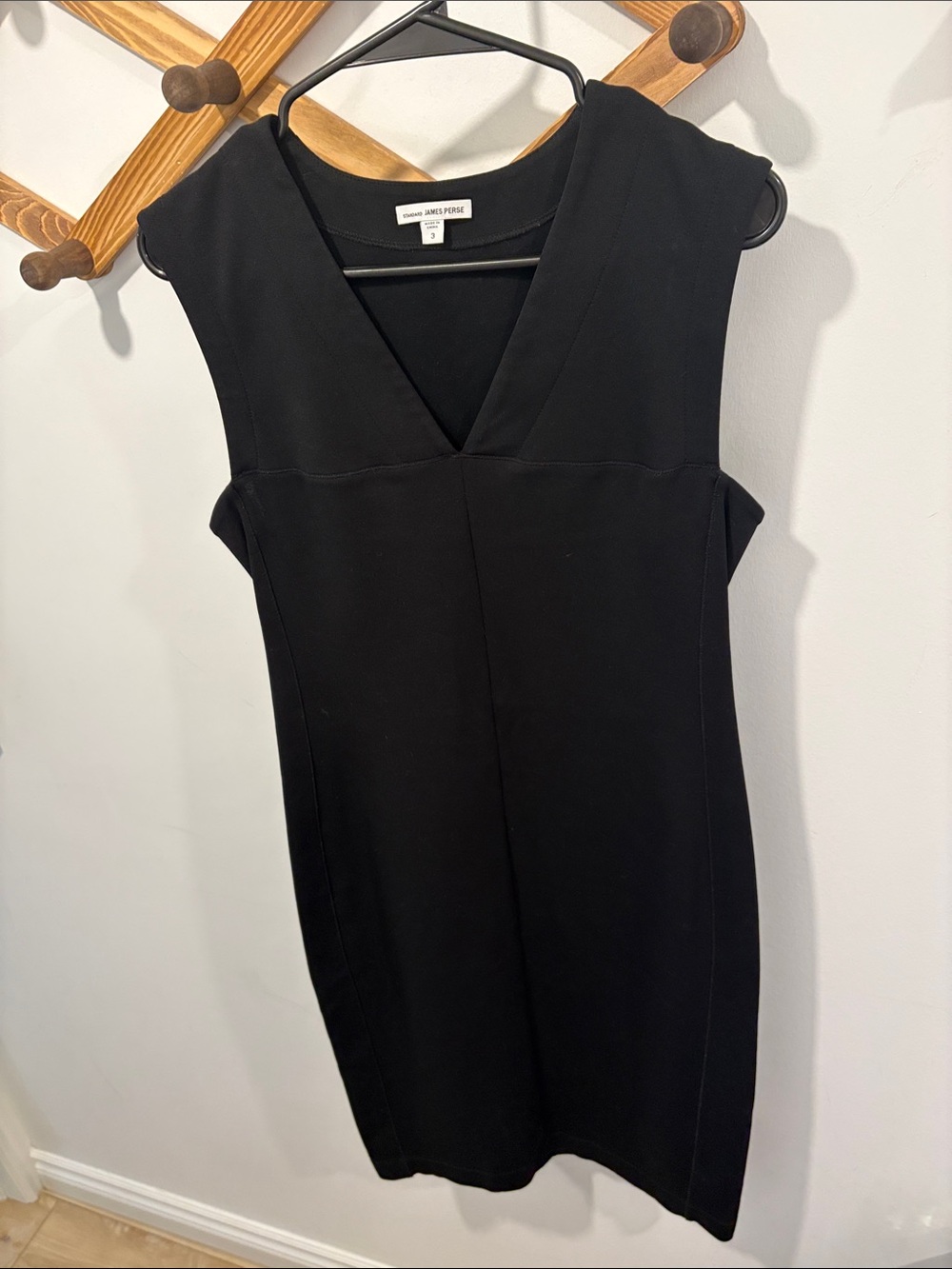 JAMES PERSE black sleeveless V-neck dress